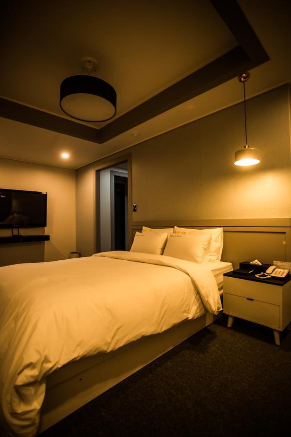 Gallery Tourist Hotel Cheongju Exterior foto
